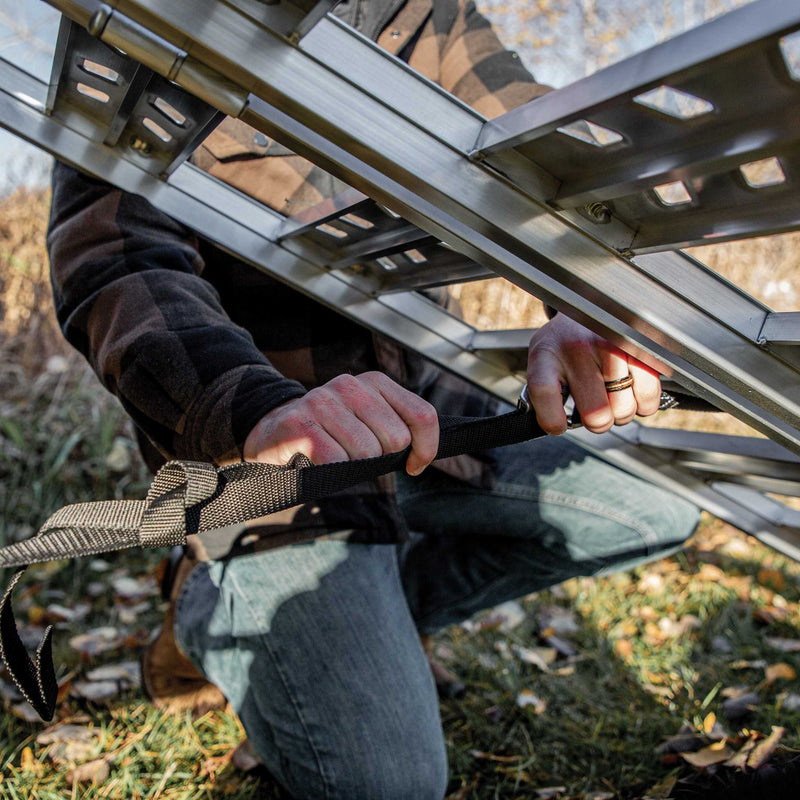 Yutrax 69 in Tri-Fold UTV Ramps | 48-50 in Wide | 1750-2200 lb | Spans Tailgate